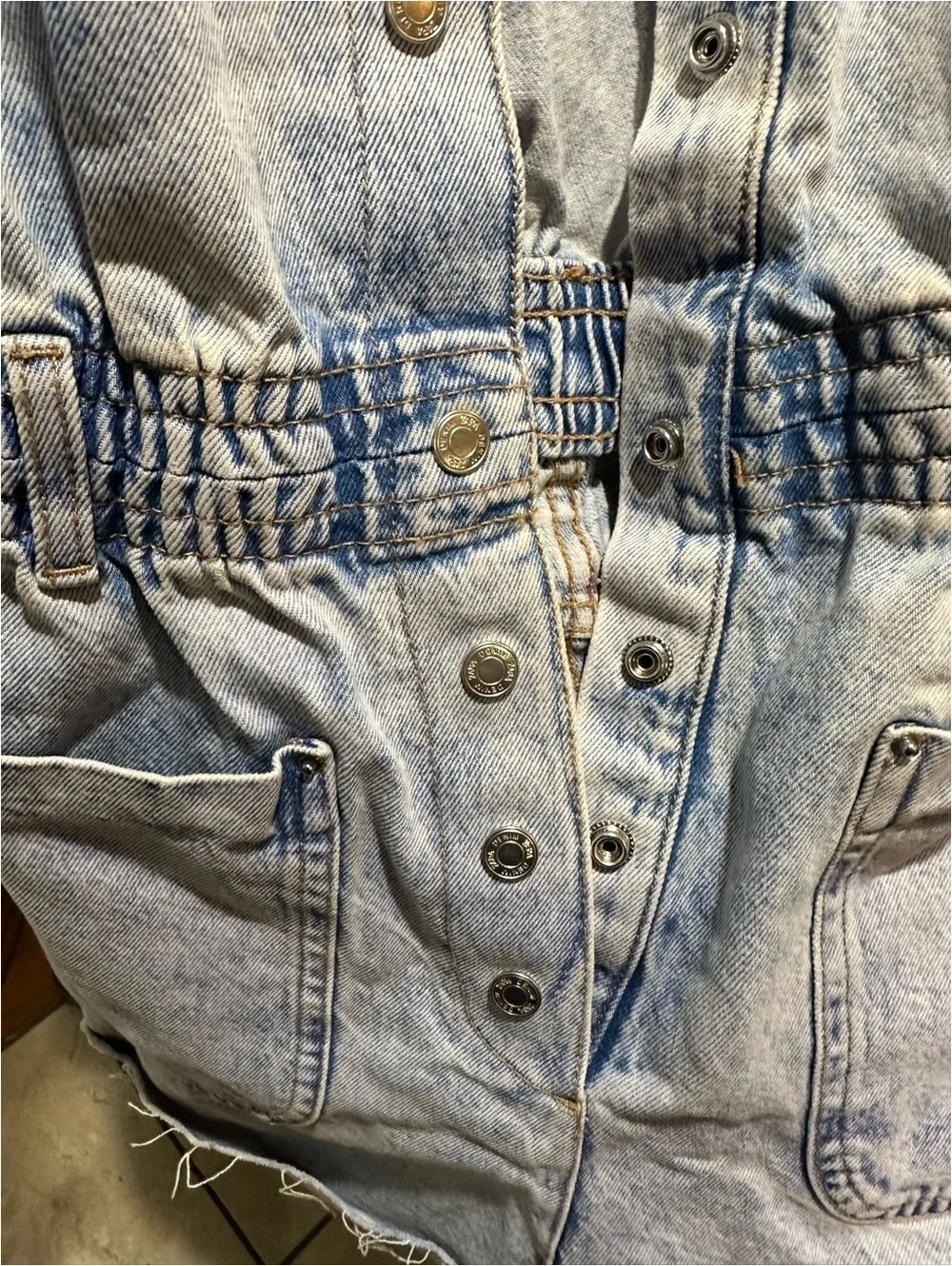 ZARA Light Blue Acid‑Wash Denim Romper – Size XS (Fits Small)